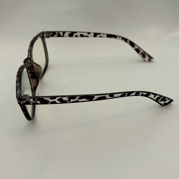 Blue Light Blocking Glasses Leopard Print NWOT - Picture 2 of 4